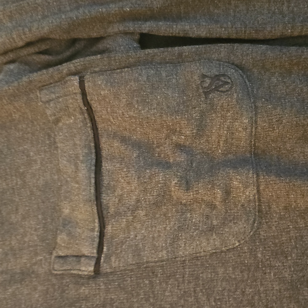 Victoria's Secret Pajamas - Picture 3 of 13